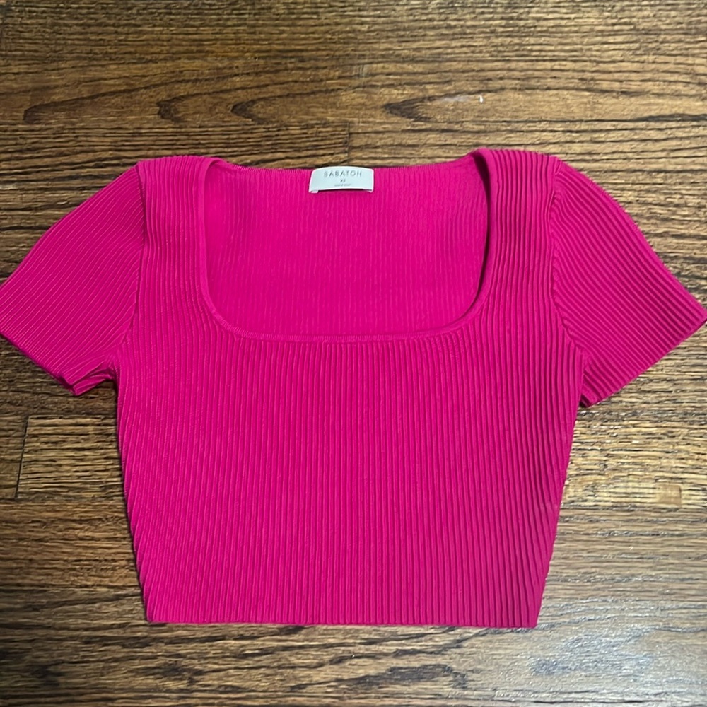Babaton pink/purple crop top: